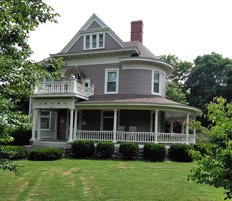 Professional painting of home exterior in Joplin